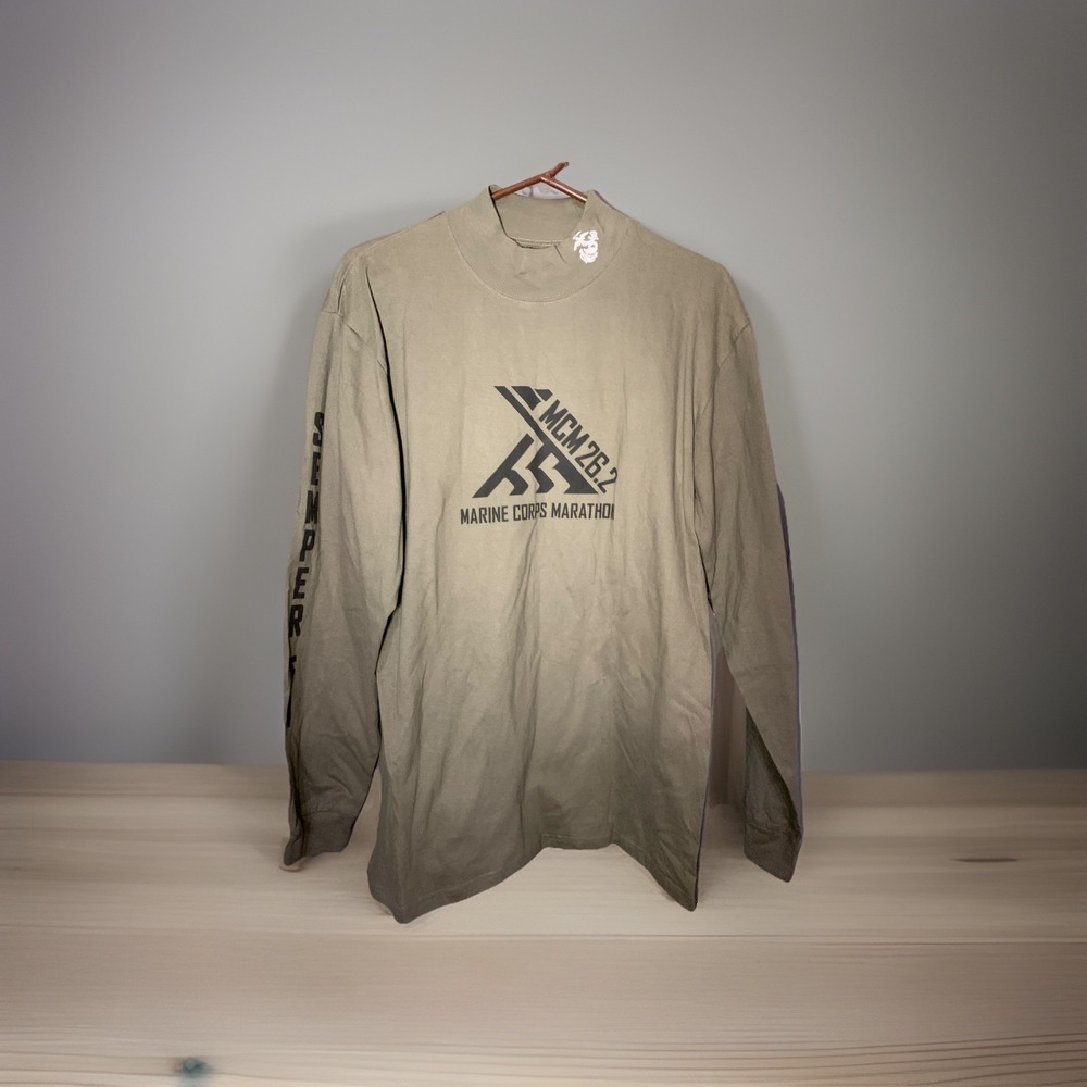 Marine Corps Marathon 2017 M Volunteer Shirt Long Sleeve Mock Turtleneck